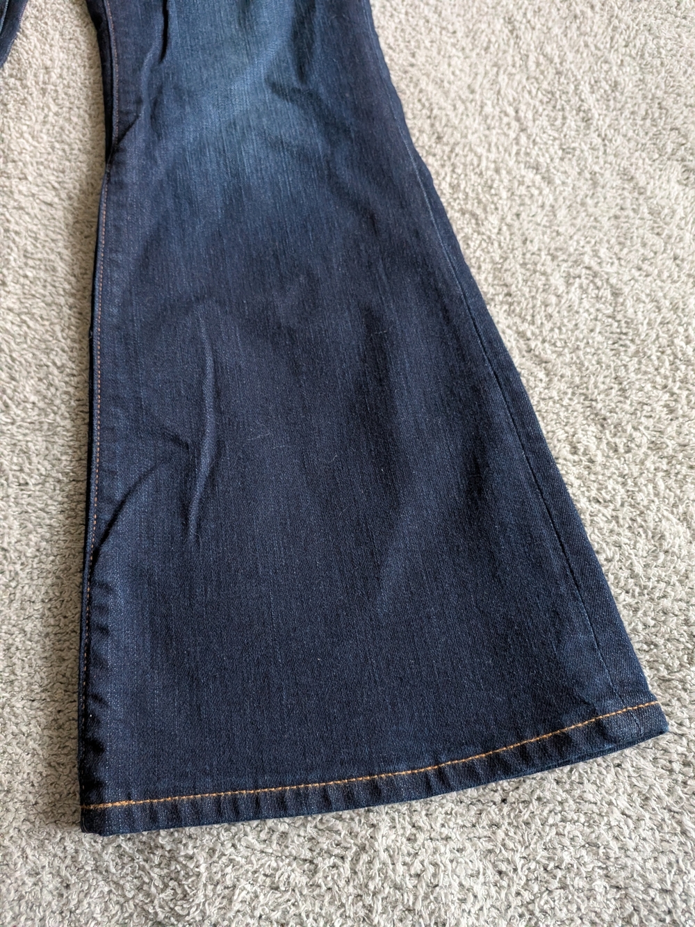 🌼B2G1🌼 GAP Dark Indigo Perfect Boot Jeans NWOT - Picture 2 of 8